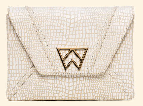 Kelly Wynne Cloud 9 Clutch in Stone White